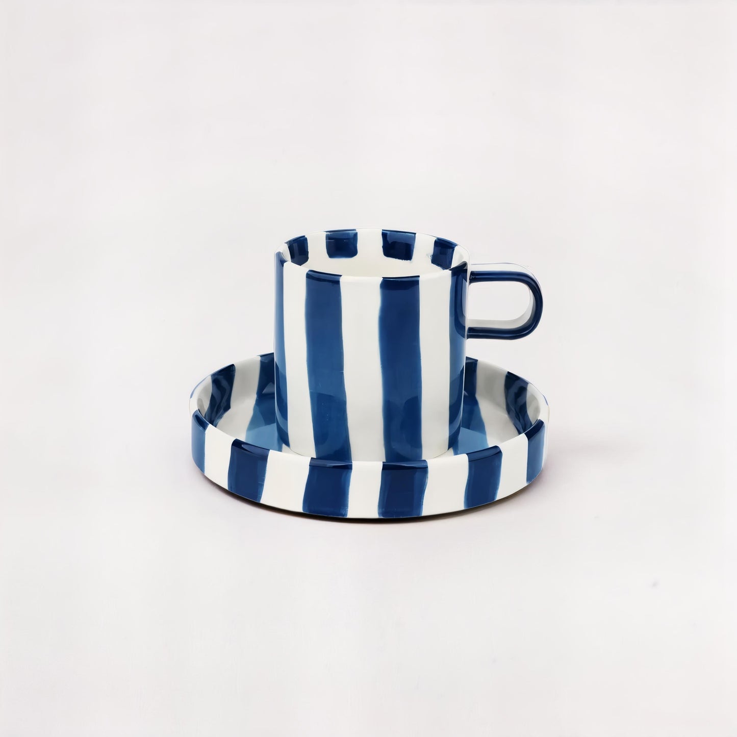 Tazza con piattino STRIPY